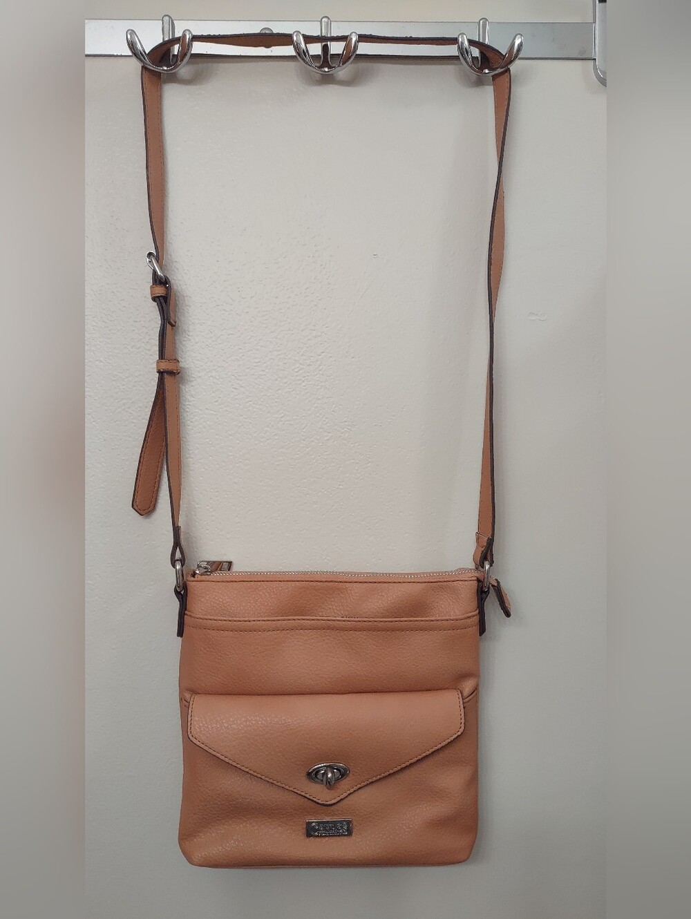 NWOT: CARLOS by CARLOS SANTANA Faux Leather Crossbody Bag with Matching Wallet